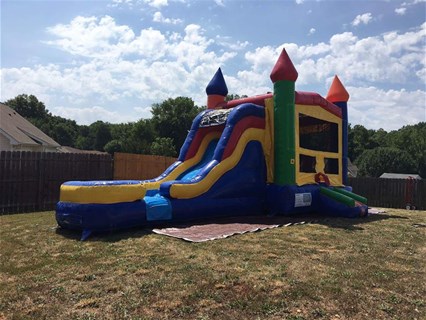 Castle N Slide W Pool